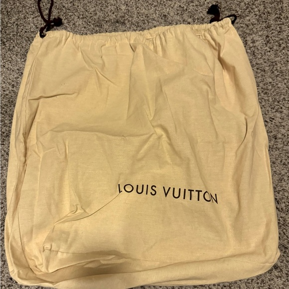 Louis Vuitton shoulder bag - Picture 5 of 12